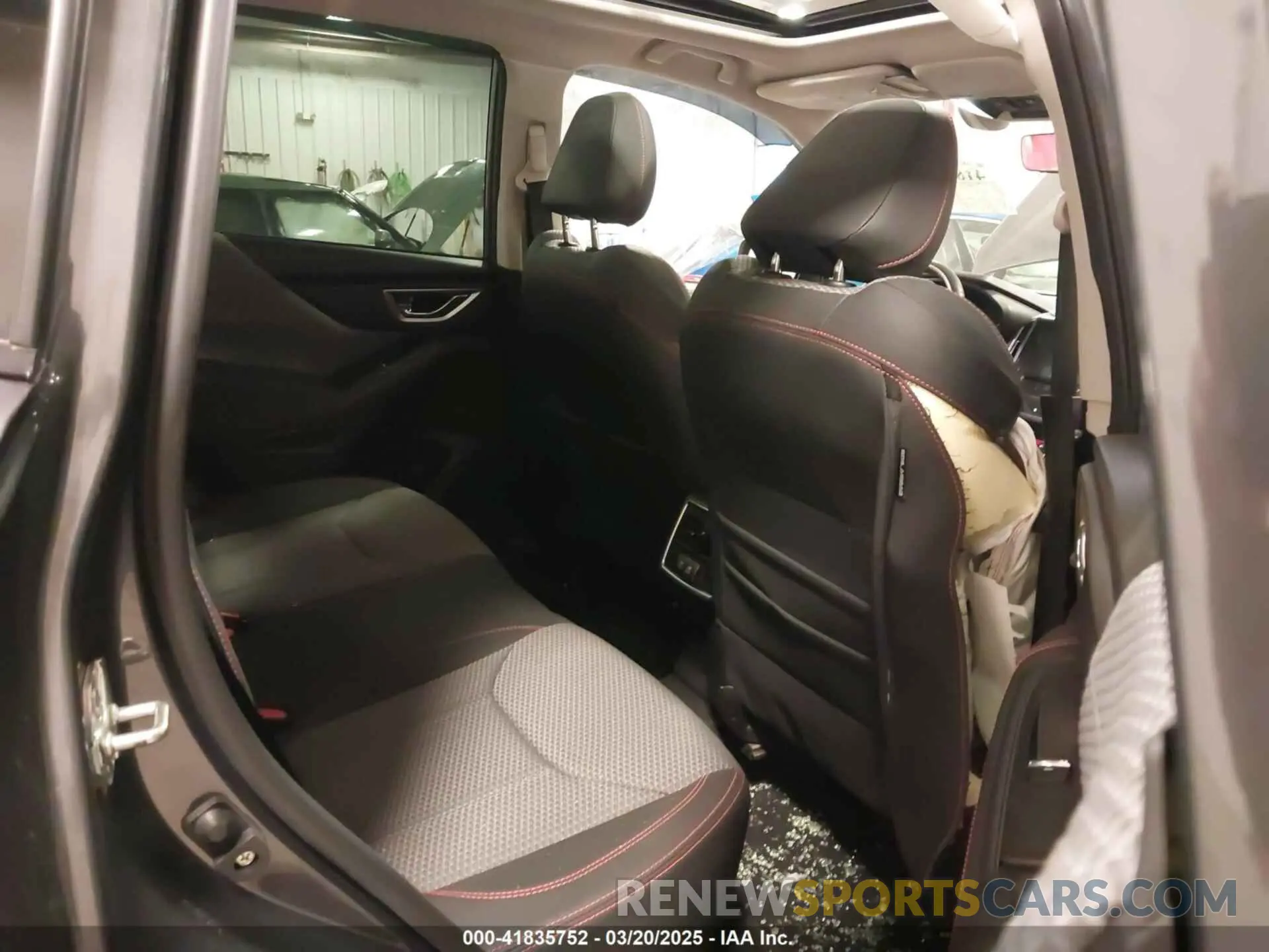 8 fotografías del automóvil dañado JF2SKARC9LH458777 SUBARU FORESTER 2020
