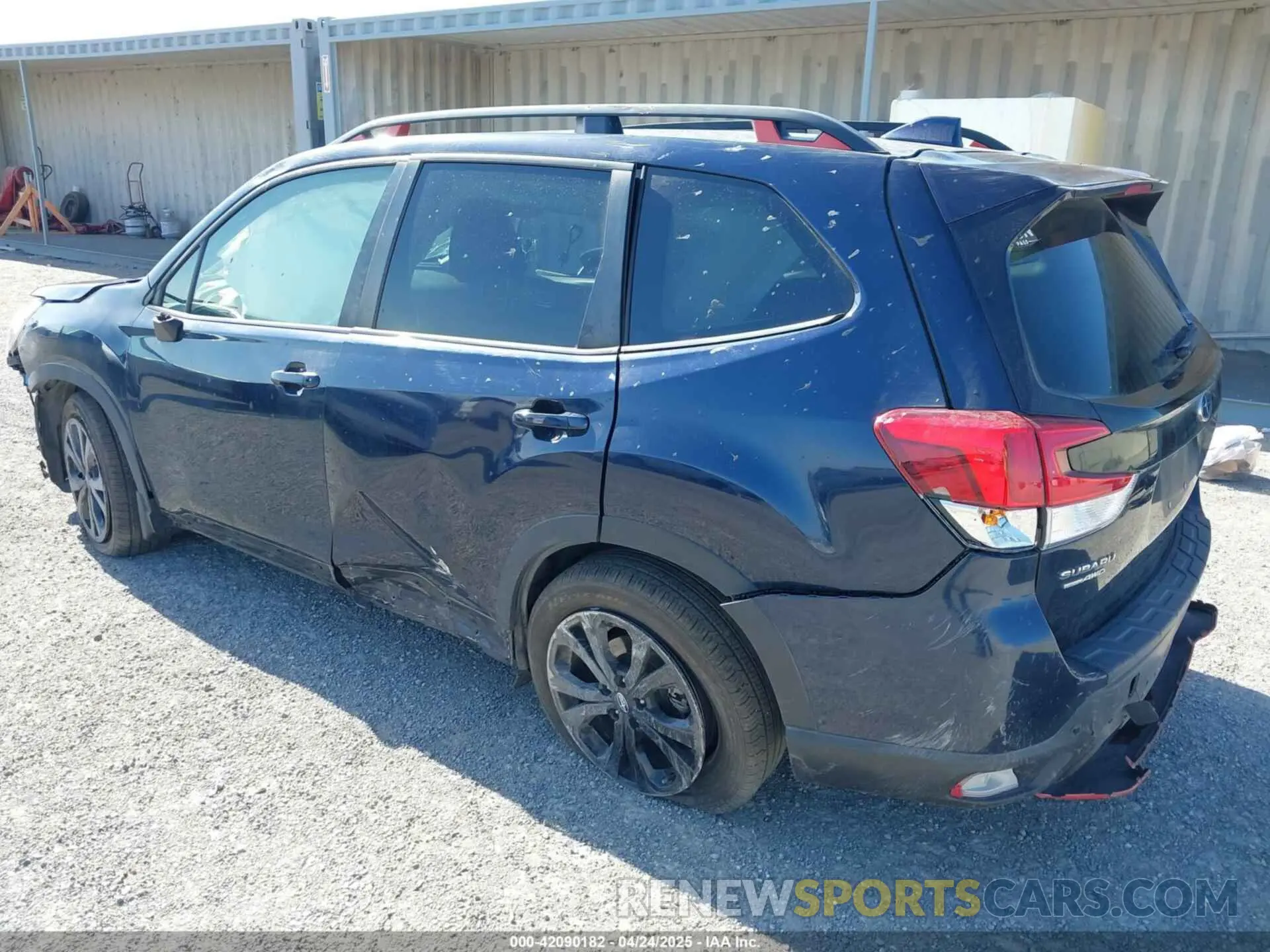 3 fotografías del automóvil dañado JF2SKARC9LH599901 SUBARU FORESTER 2020