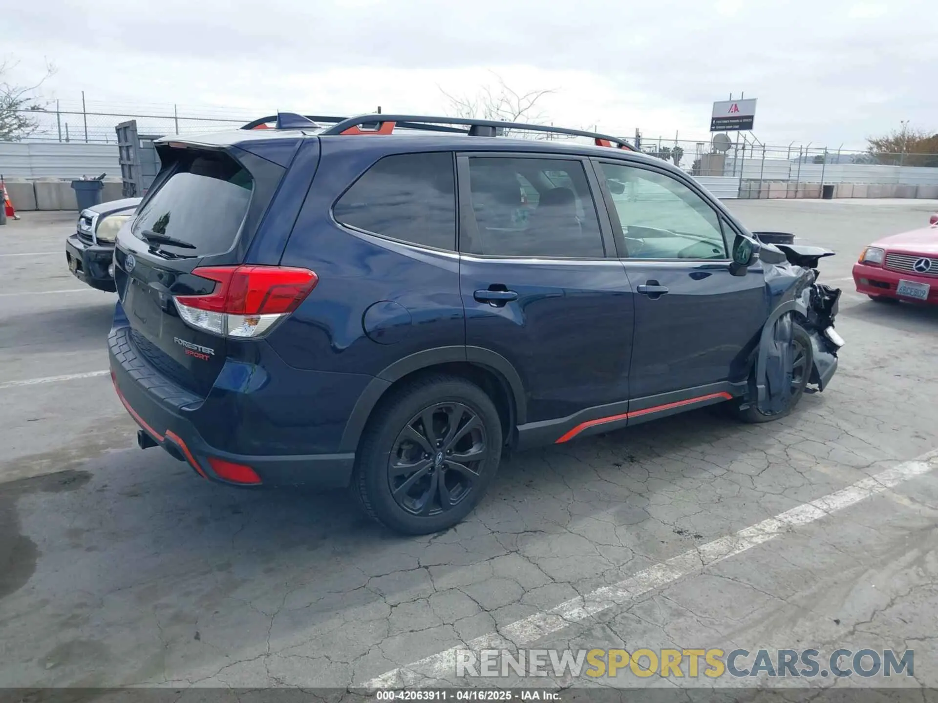4 fotografías del automóvil dañado JF2SKARCXLH424184 SUBARU FORESTER 2020