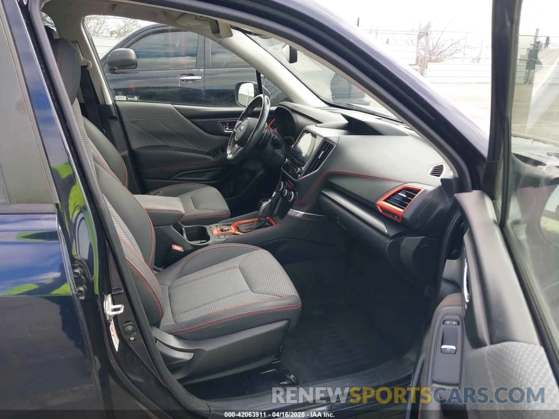 5 fotografías del automóvil dañado JF2SKARCXLH424184 SUBARU FORESTER 2020