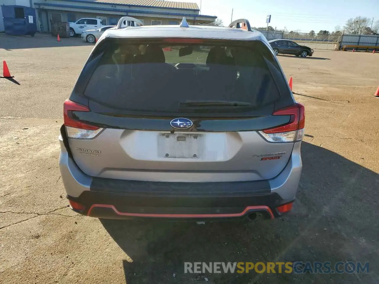 6 fotografías del automóvil dañado JF2SKARCXLH505251 SUBARU FORESTER 2020