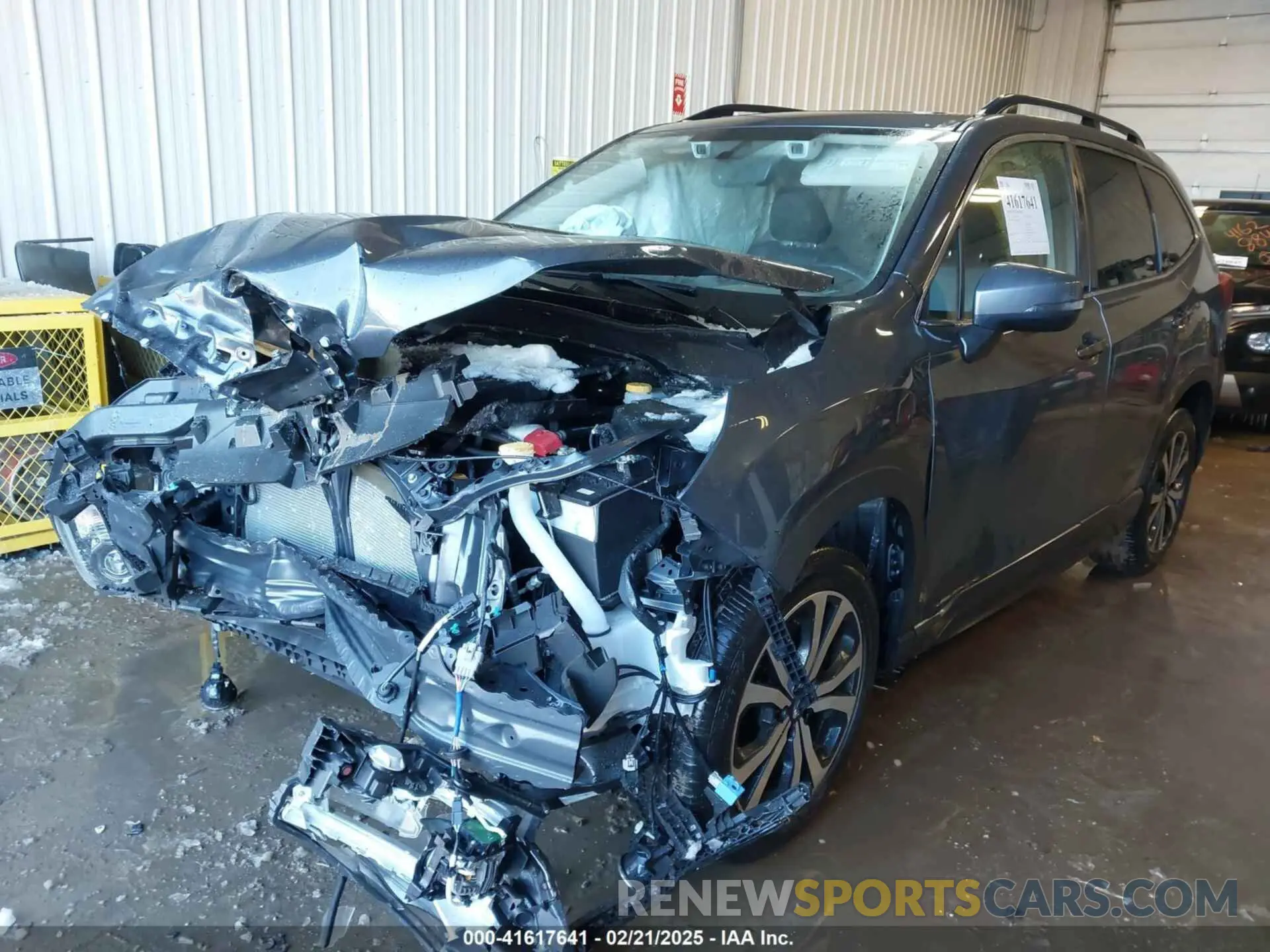 2 fotografías del automóvil dañado JF2SKASC3LH598883 SUBARU FORESTER 2020