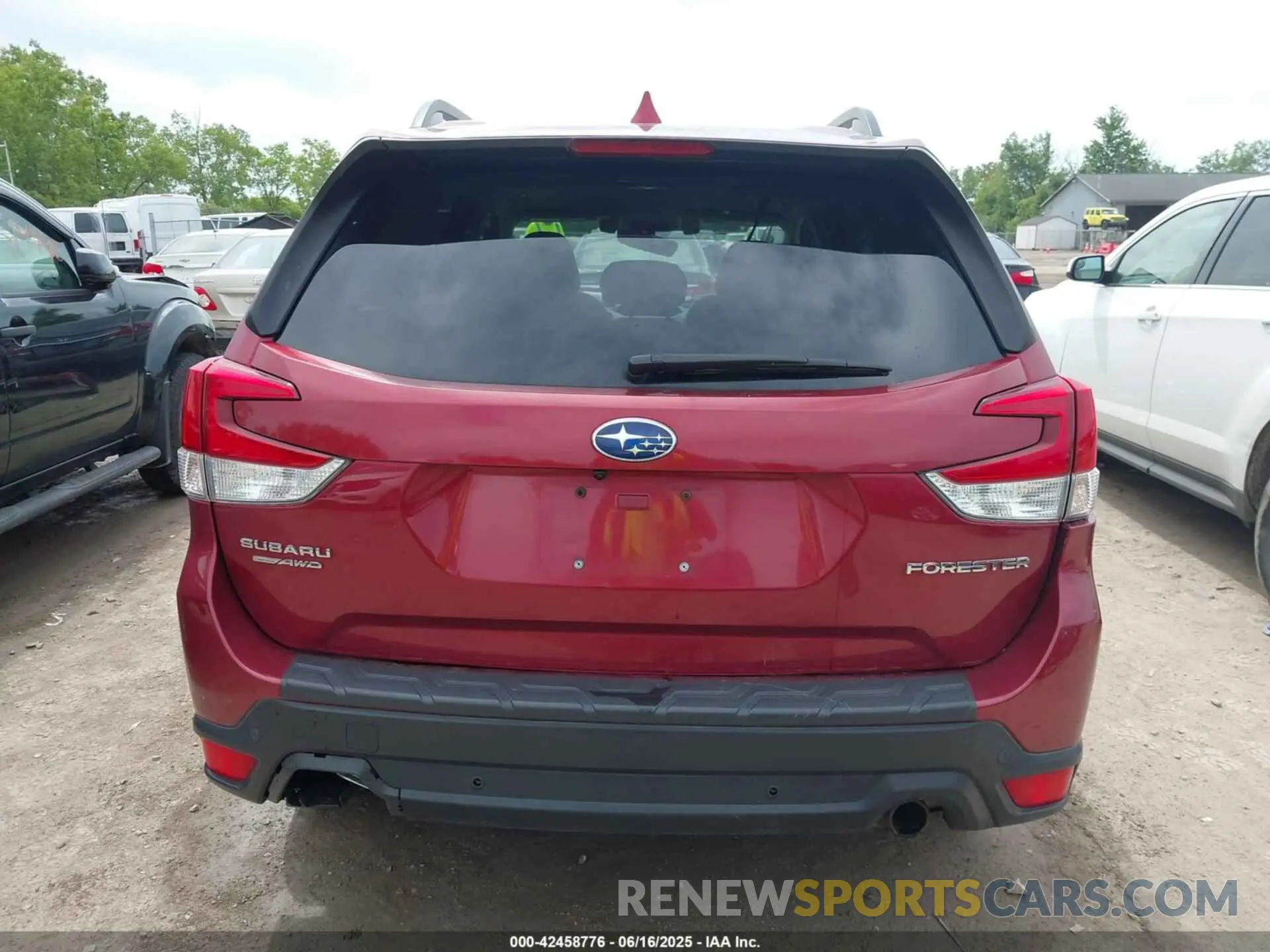 17 fotografías del automóvil dañado JF2SKAUC3LH473668 SUBARU FORESTER 2020