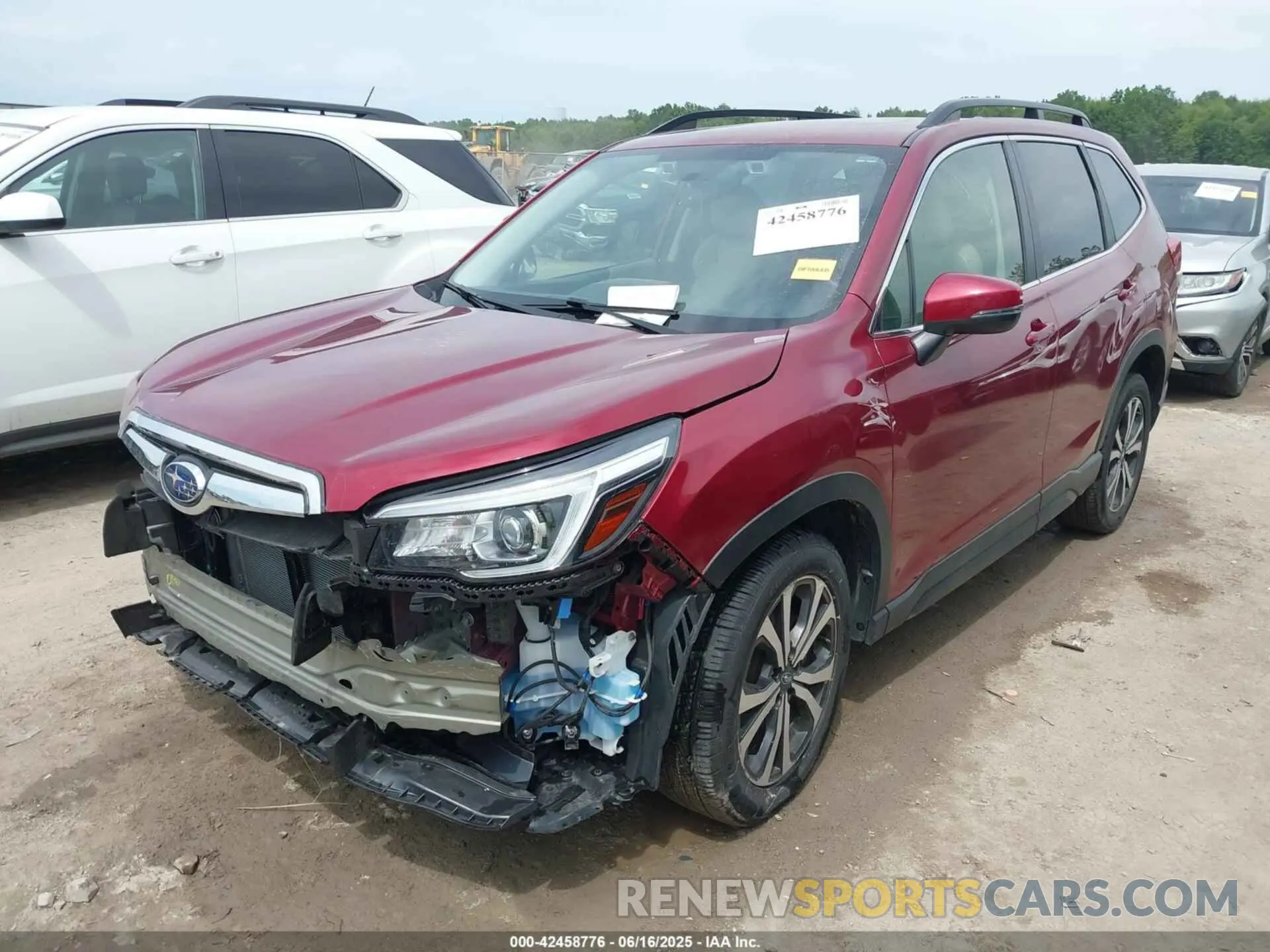 2 fotografías del automóvil dañado JF2SKAUC3LH473668 SUBARU FORESTER 2020