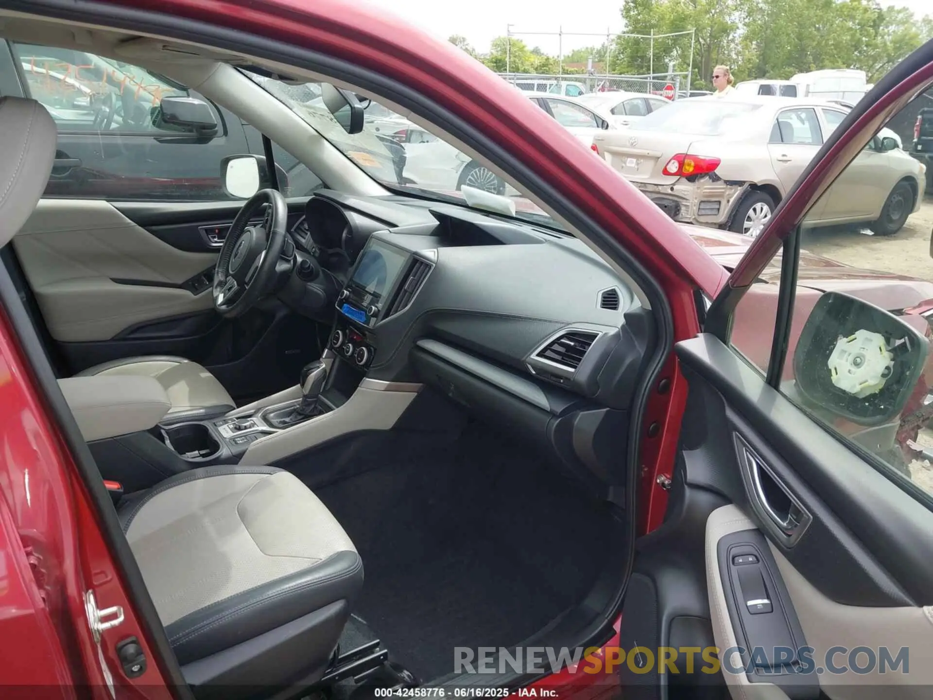 5 fotografías del automóvil dañado JF2SKAUC3LH473668 SUBARU FORESTER 2020