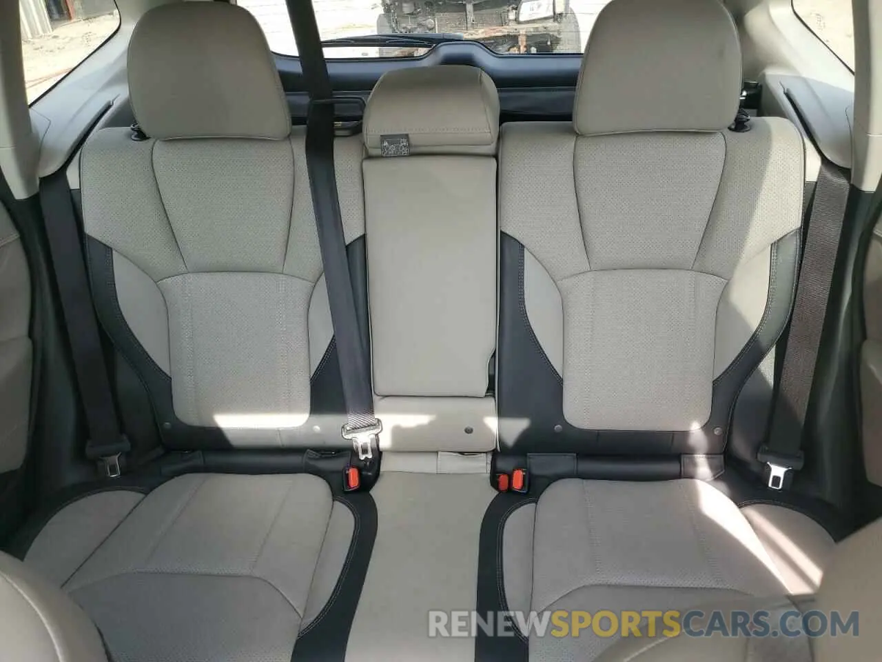 10 fotografías del automóvil dañado JF2SKAUC3LH579179 SUBARU FORESTER 2020