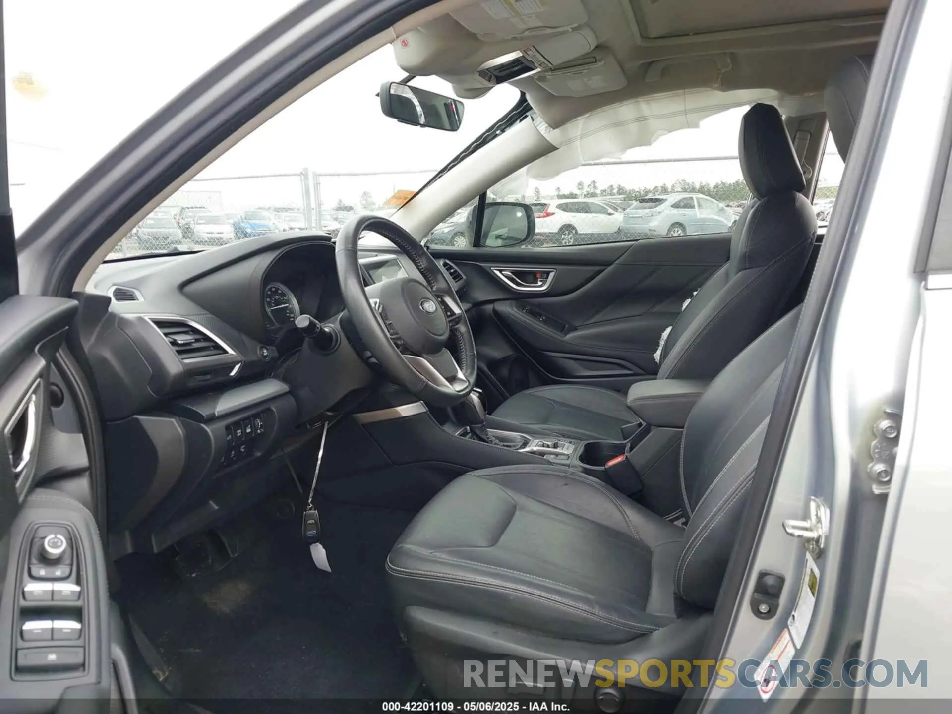 5 fotografías del automóvil dañado JF2SKAUC6LH462339 SUBARU FORESTER 2020