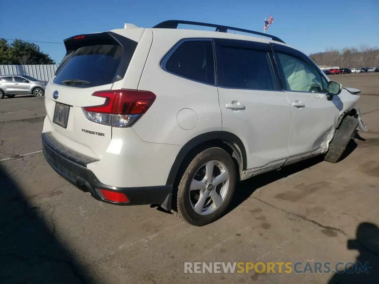 3 fotografías del automóvil dañado JF2SKAUC6LH503102 SUBARU FORESTER 2020