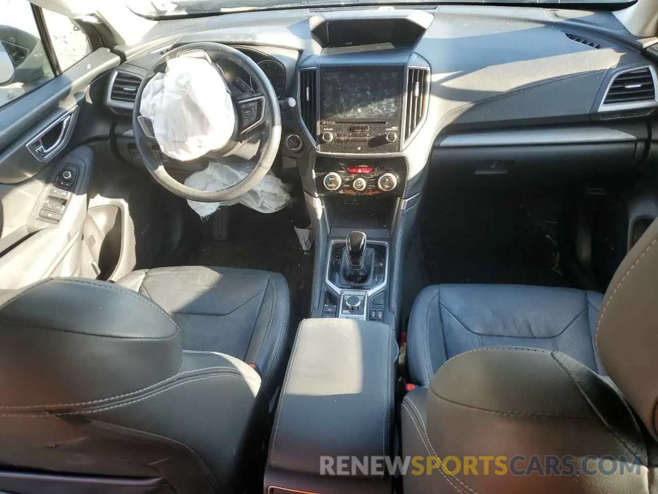 8 fotografías del automóvil dañado JF2SKAUC7LH548016 SUBARU FORESTER 2020