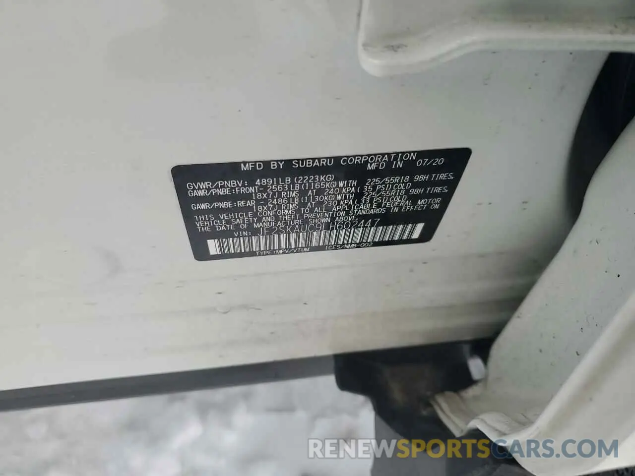 13 fotografías del automóvil dañado JF2SKAUC9LH602447 SUBARU FORESTER 2020