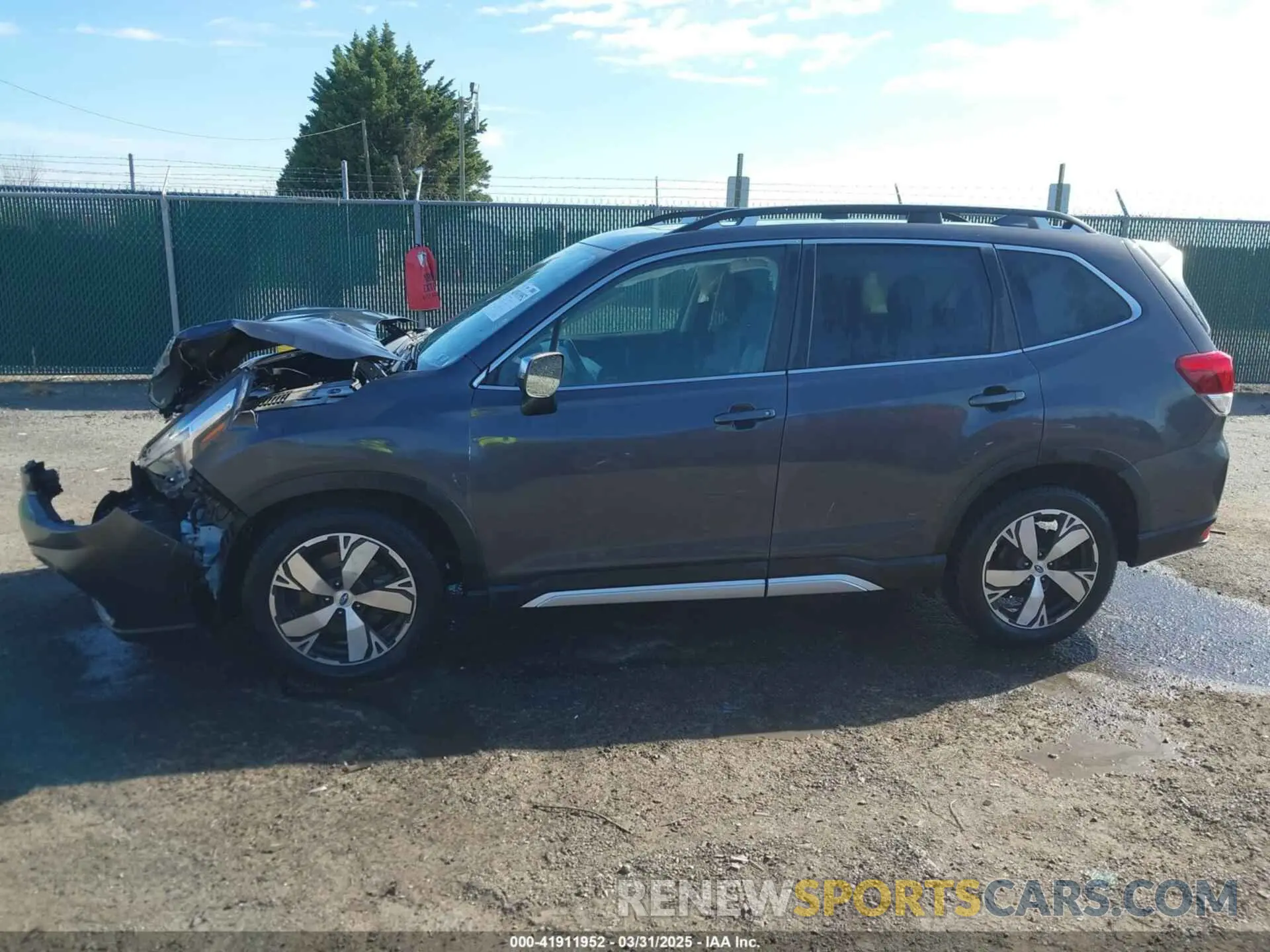14 fotografías del automóvil dañado JF2SKAXC0LH601036 SUBARU FORESTER 2020