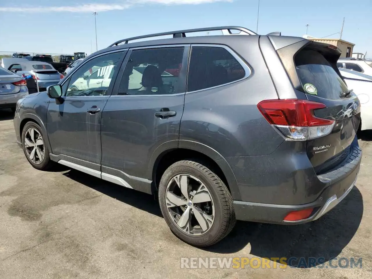 2 fotografías del automóvil dañado JF2SKAXC1LH442382 SUBARU FORESTER 2020