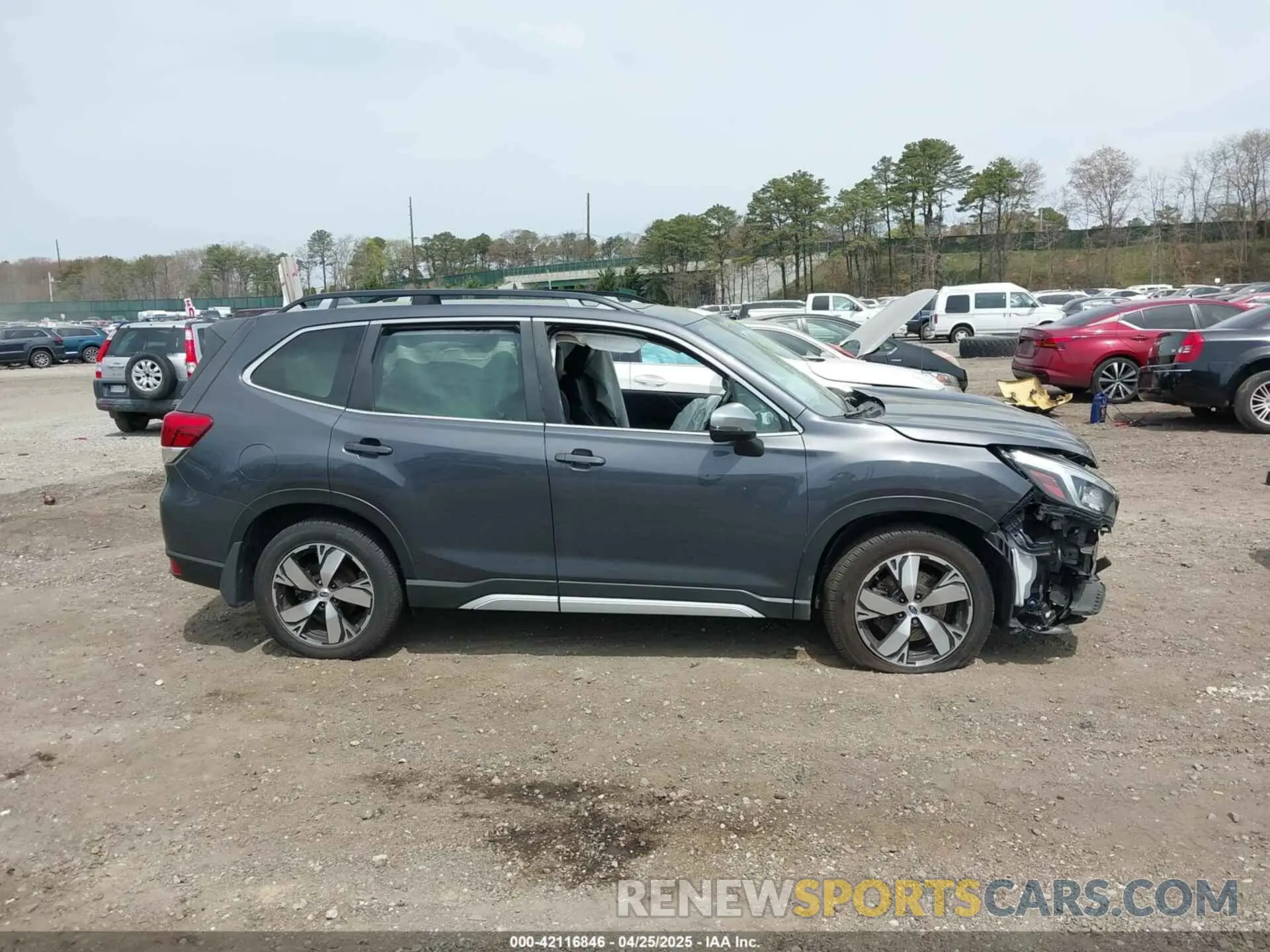 13 fotografías del automóvil dañado JF2SKAXC7LH516937 SUBARU FORESTER 2020