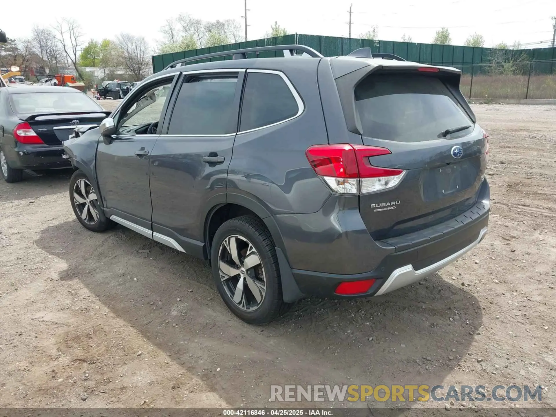 3 fotografías del automóvil dañado JF2SKAXC7LH516937 SUBARU FORESTER 2020
