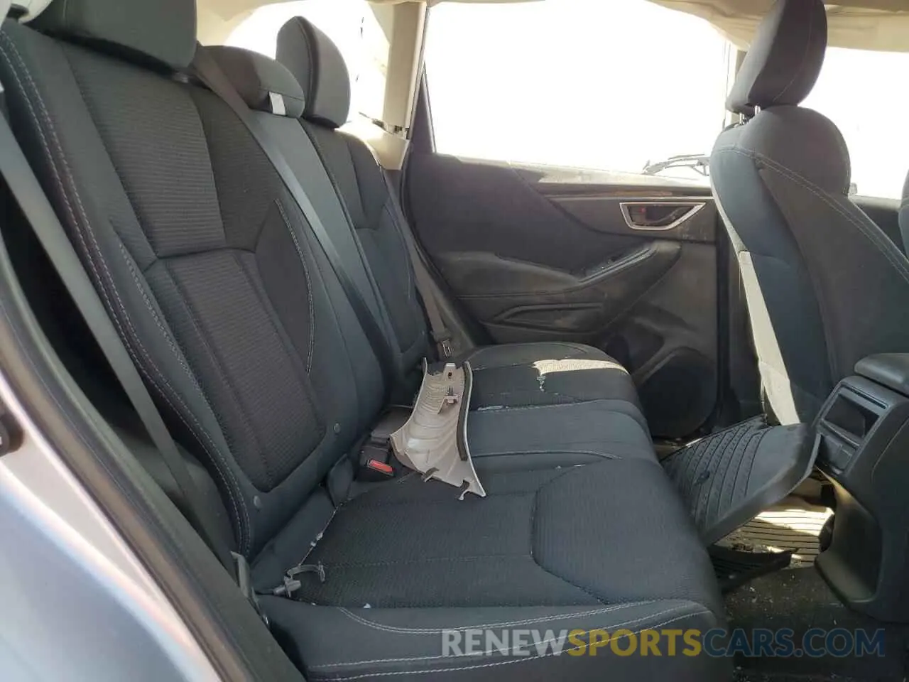 11 fotografías del automóvil dañado JF2SKADC2MH584181 SUBARU FORESTER 2021