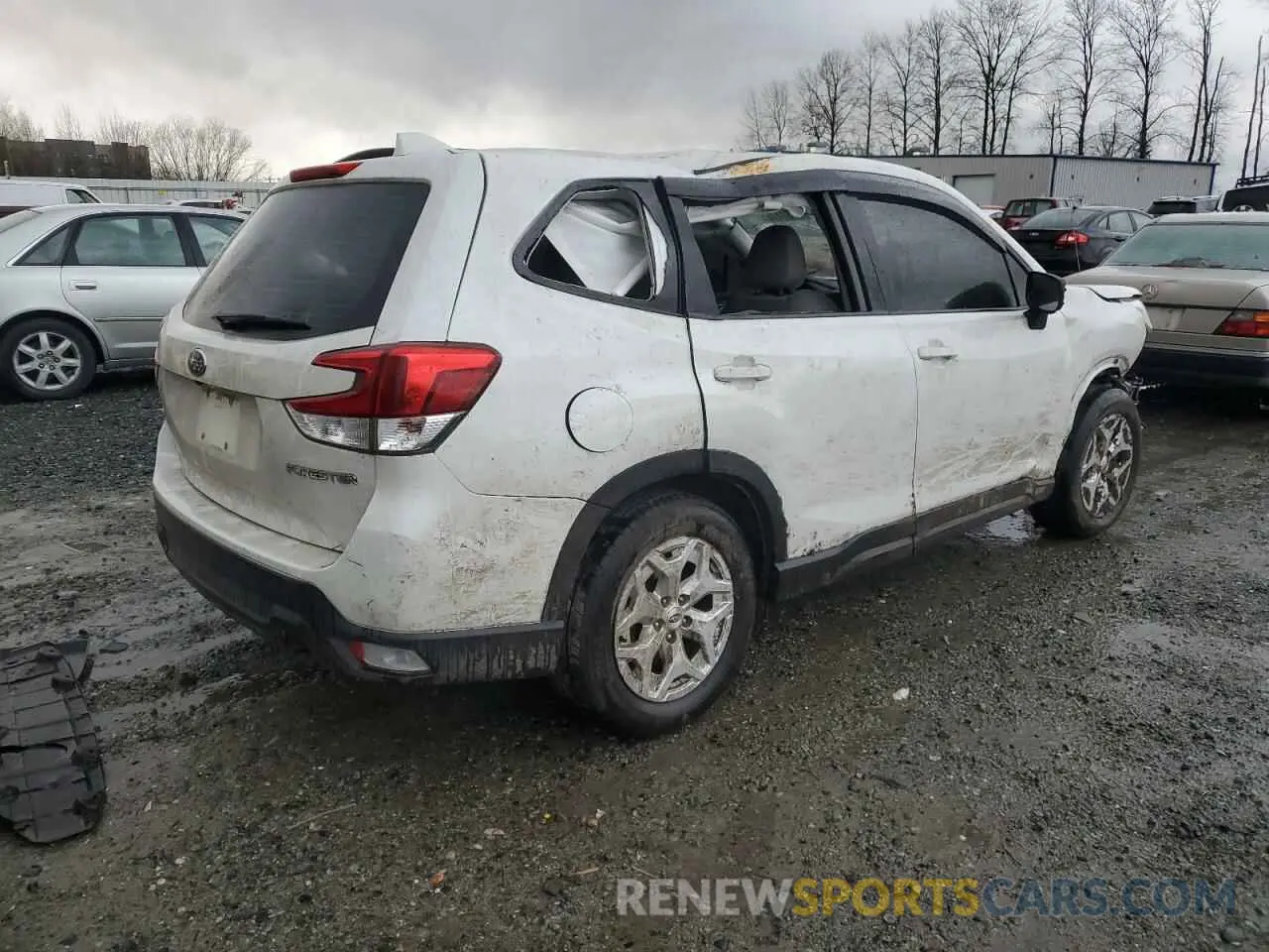 3 fotografías del automóvil dañado JF2SKADC3MH475583 SUBARU FORESTER 2021
