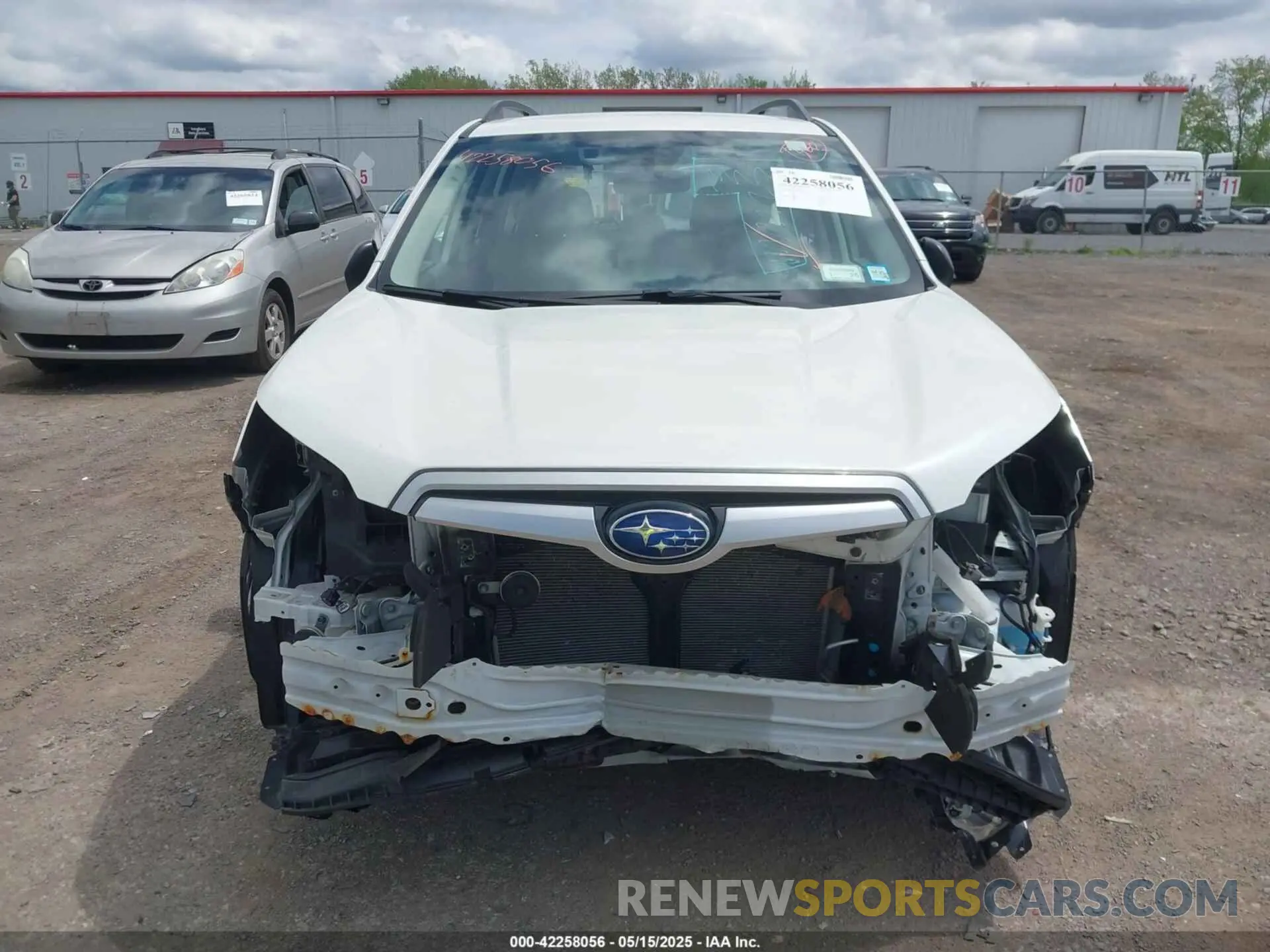 13 fotografías del automóvil dañado JF2SKADC3MH480153 SUBARU FORESTER 2021