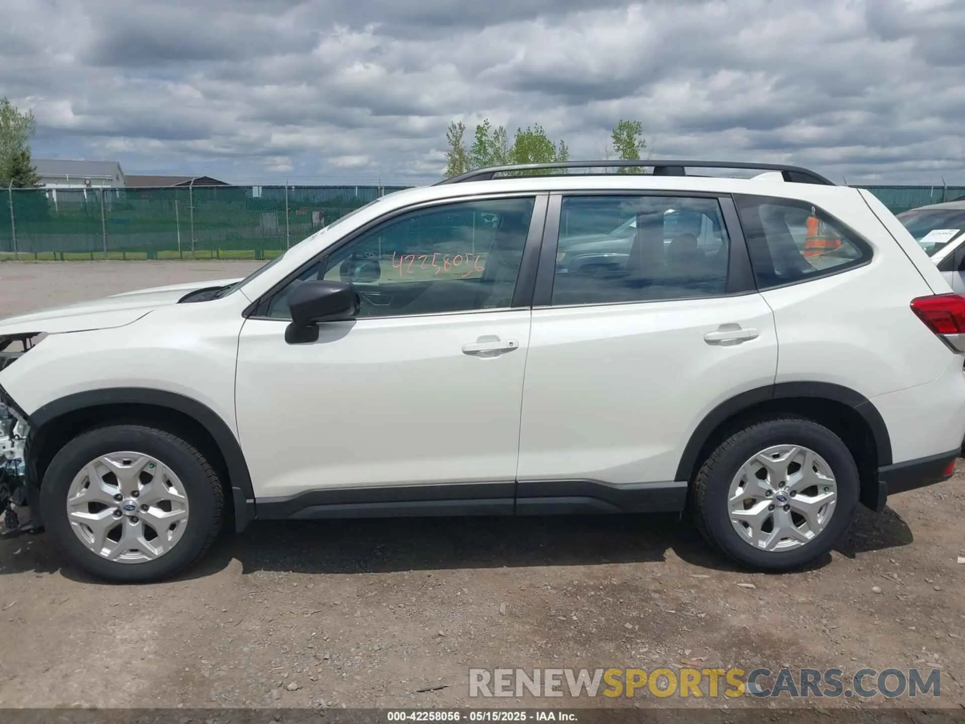 15 fotografías del automóvil dañado JF2SKADC3MH480153 SUBARU FORESTER 2021