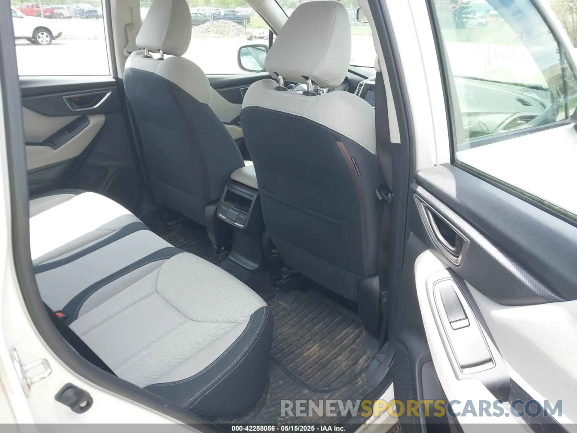 8 fotografías del automóvil dañado JF2SKADC3MH480153 SUBARU FORESTER 2021