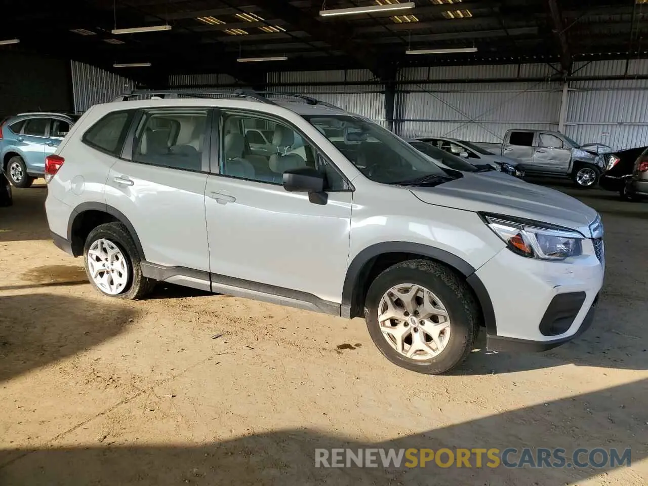 4 fotografías del automóvil dañado JF2SKADC4MH491842 SUBARU FORESTER 2021