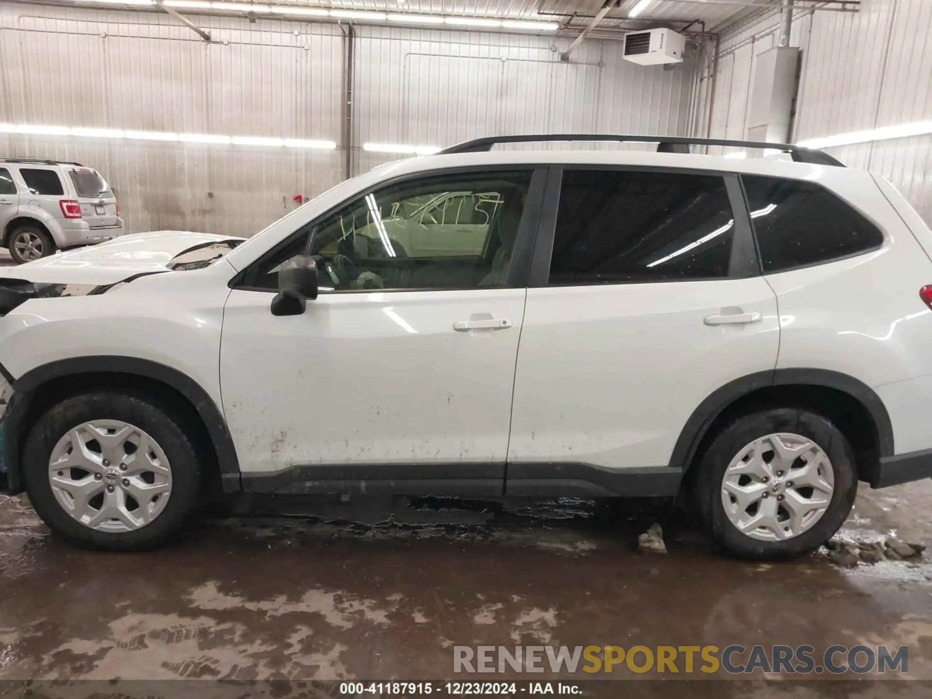 15 fotografías del automóvil dañado JF2SKADC5MH547545 SUBARU FORESTER 2021