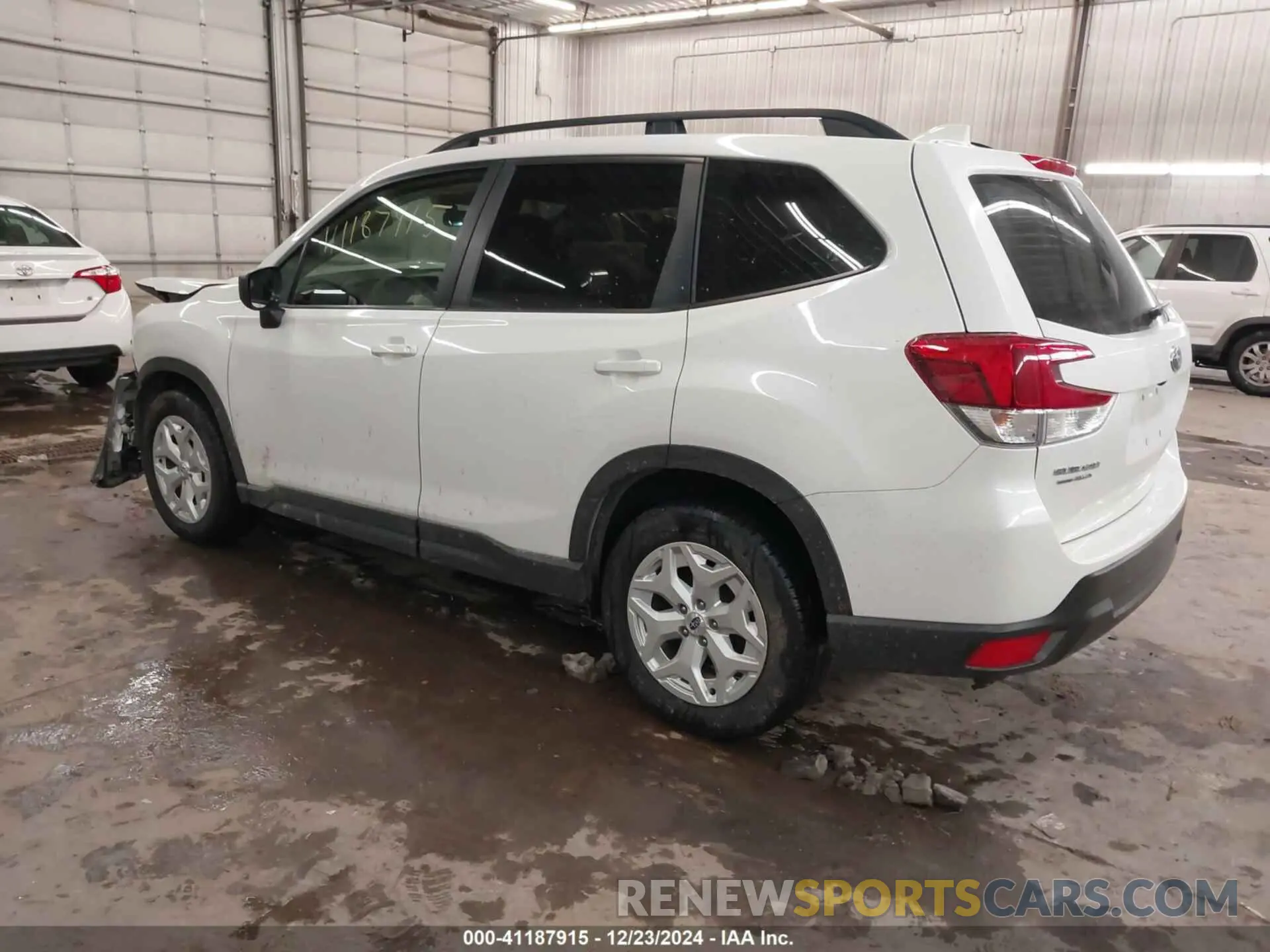 3 fotografías del automóvil dañado JF2SKADC5MH547545 SUBARU FORESTER 2021