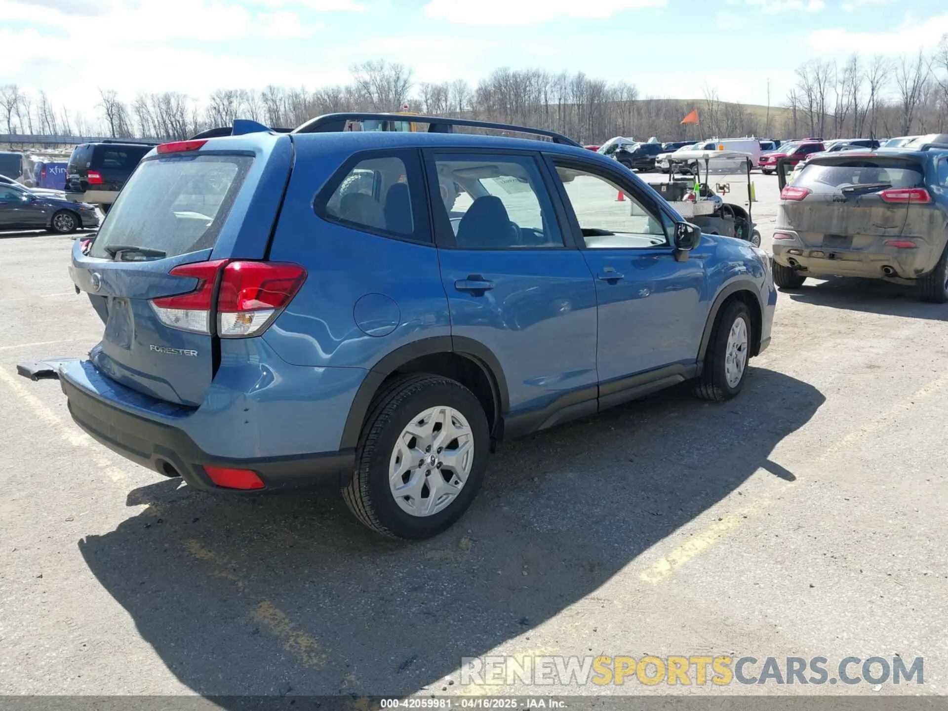 4 fotografías del automóvil dañado JF2SKADC8MH573072 SUBARU FORESTER 2021