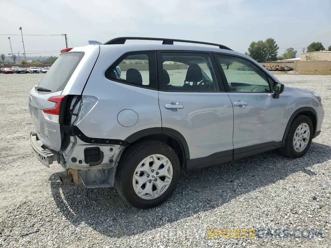 3 fotografías del automóvil dañado JF2SKADC9MH470811 SUBARU FORESTER 2021