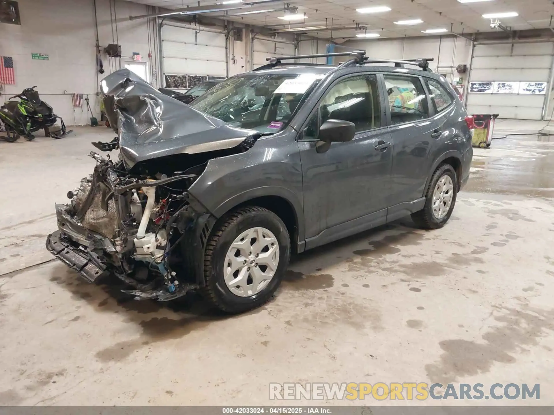 2 fotografías del automóvil dañado JF2SKADC9MH582122 SUBARU FORESTER 2021