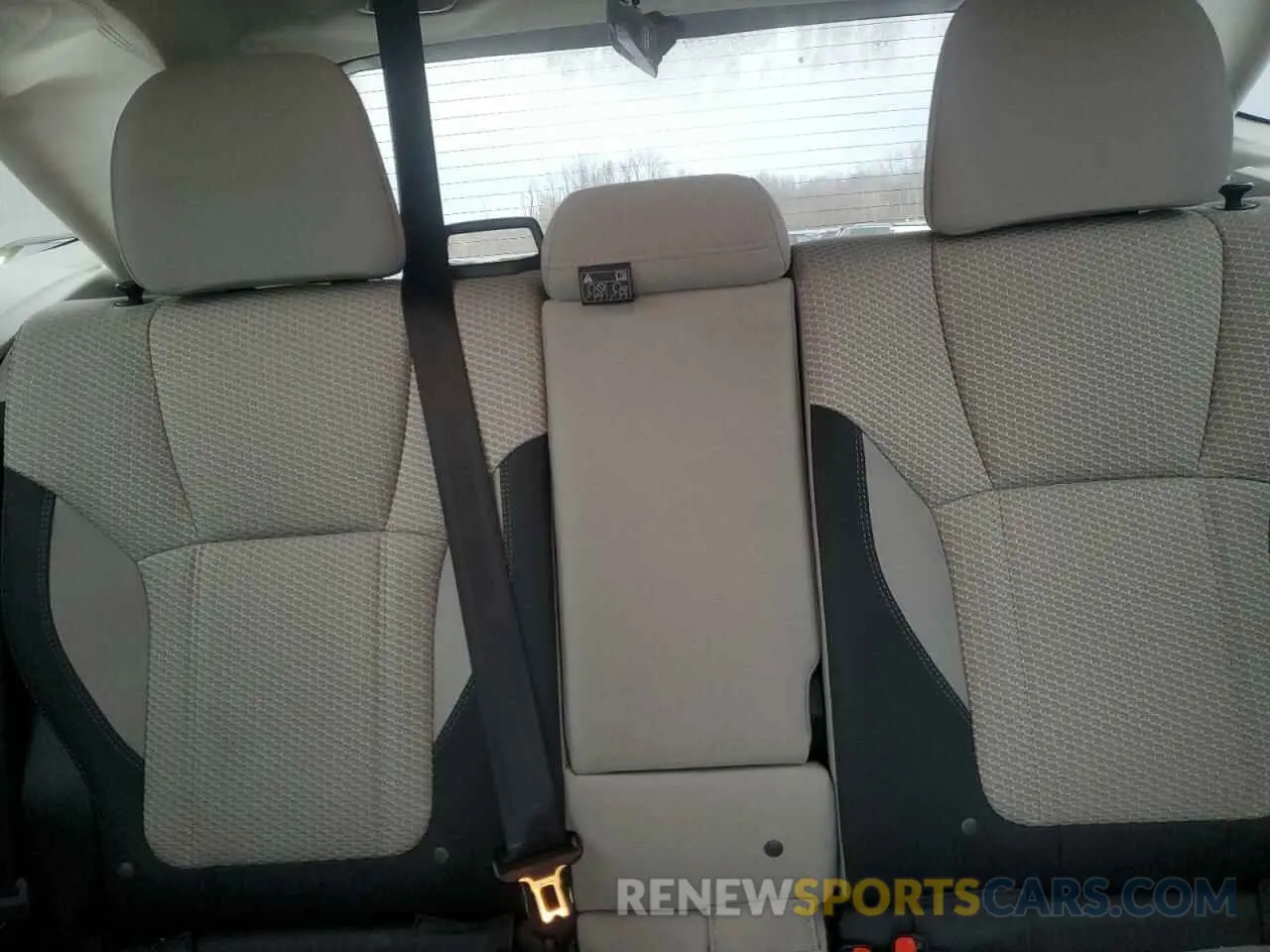 10 fotografías del automóvil dañado JF2SKAFC0MH546607 SUBARU FORESTER 2021