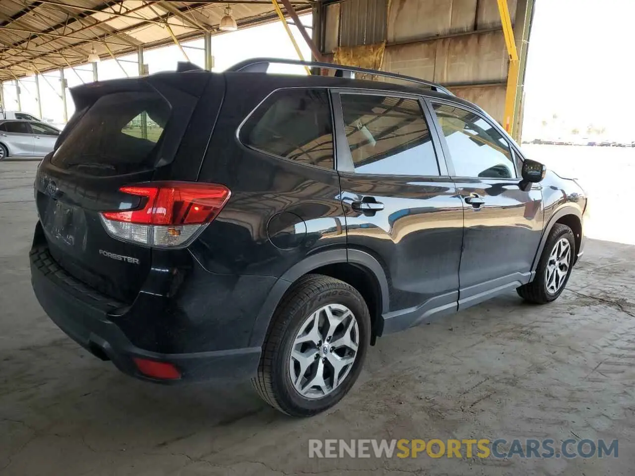 3 fotografías del automóvil dañado JF2SKAJC2MH485753 SUBARU FORESTER 2021