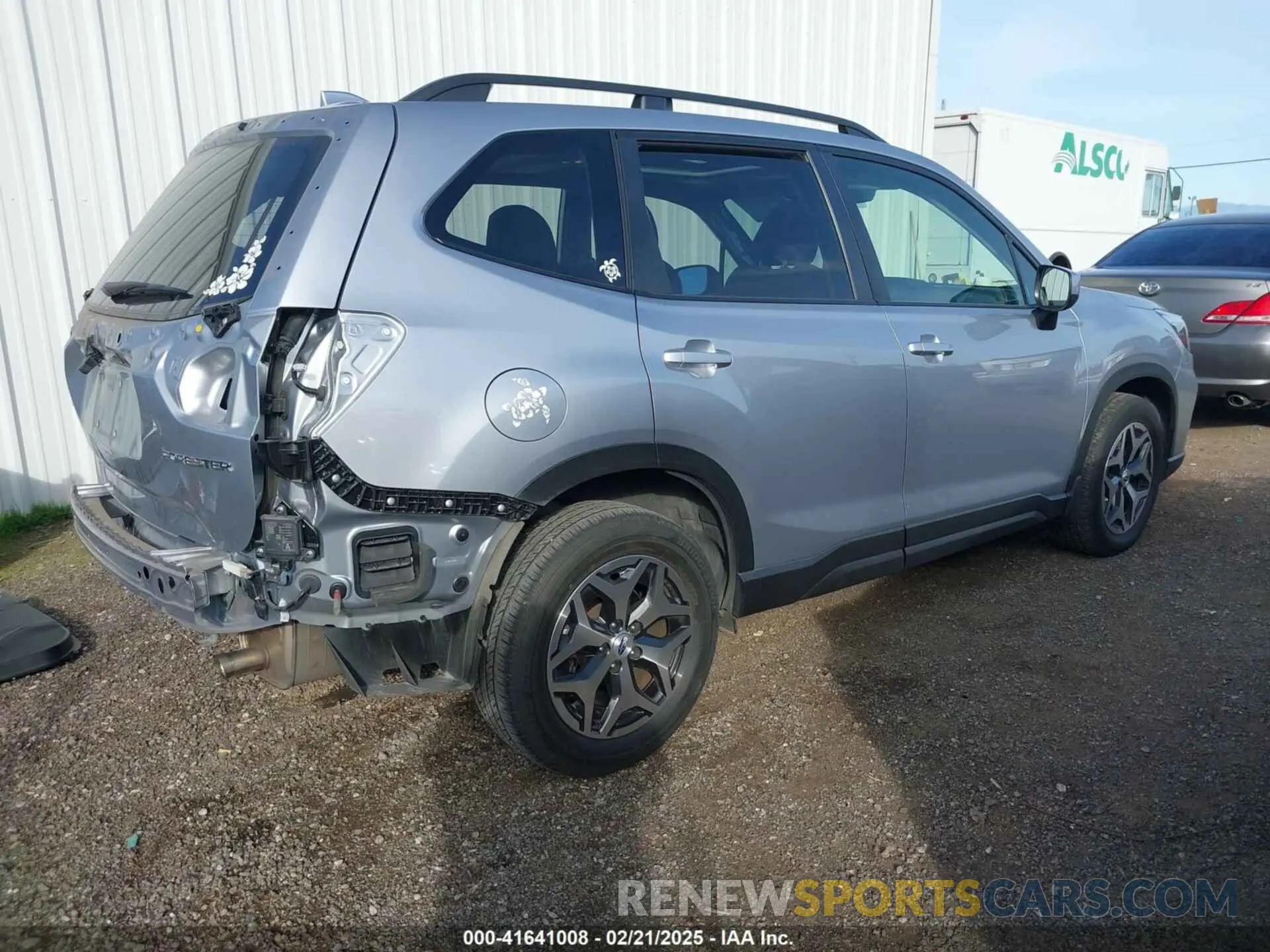 4 fotografías del automóvil dañado JF2SKAJC3MH406509 SUBARU FORESTER 2021