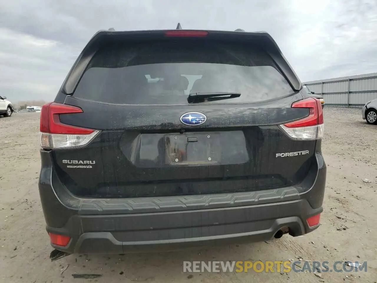 6 fotografías del automóvil dañado JF2SKAJC5MH426602 SUBARU FORESTER 2021