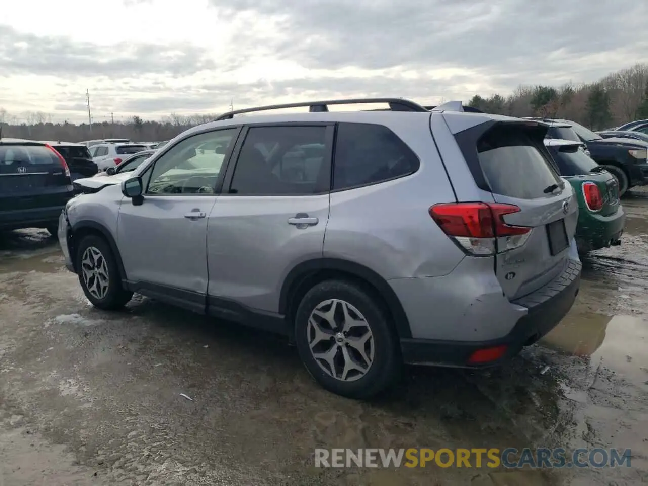2 fotografías del automóvil dañado JF2SKAJC6MH451959 SUBARU FORESTER 2021