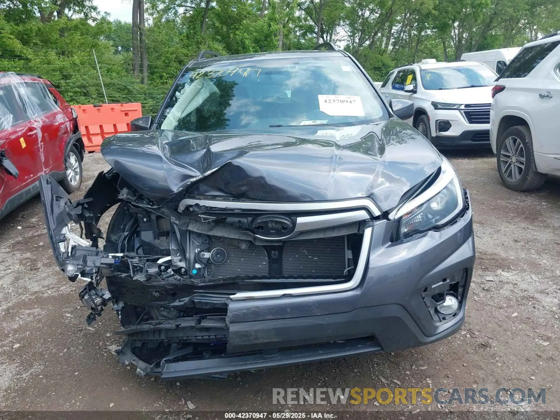 12 fotografías del automóvil dañado JF2SKAJC6MH469541 SUBARU FORESTER 2021