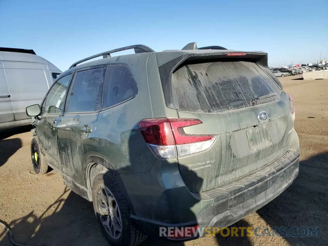 2 fotografías del automóvil dañado JF2SKAJC6MH514820 SUBARU FORESTER 2021