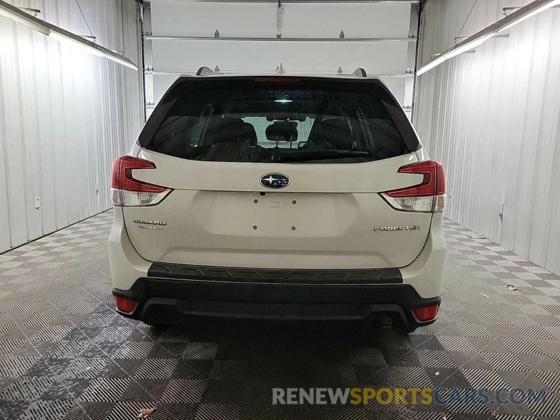 16 fotografías del automóvil dañado JF2SKAJC8MH589339 SUBARU FORESTER 2021