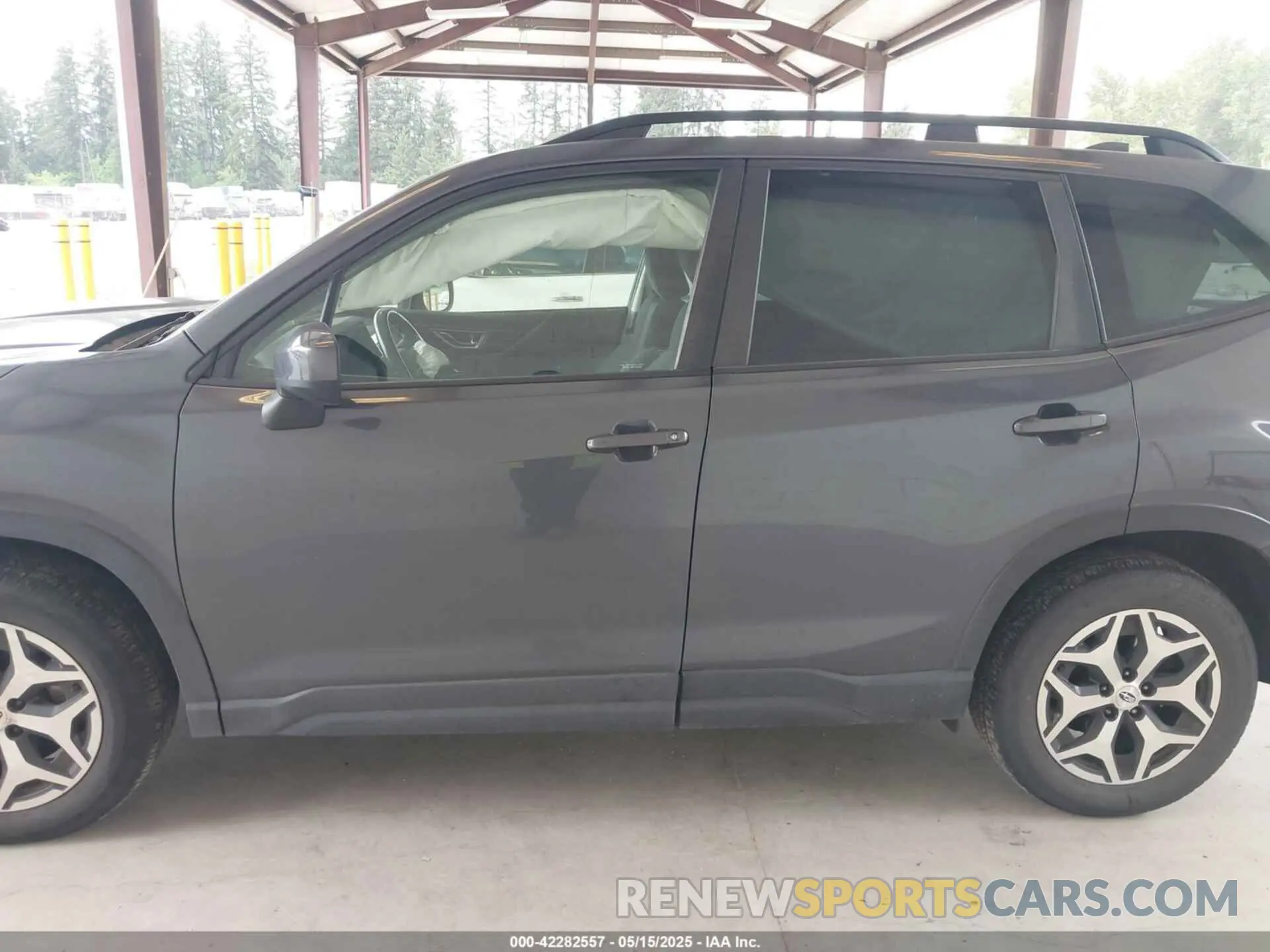 15 fotografías del automóvil dañado JF2SKAJC9MH477326 SUBARU FORESTER 2021