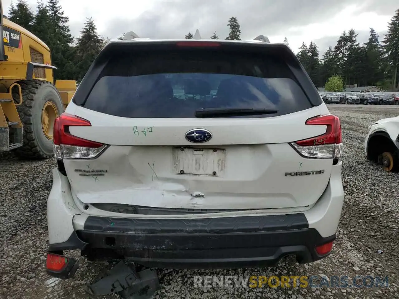 6 fotografías del automóvil dañado JF2SKAJC9MH491629 SUBARU FORESTER 2021