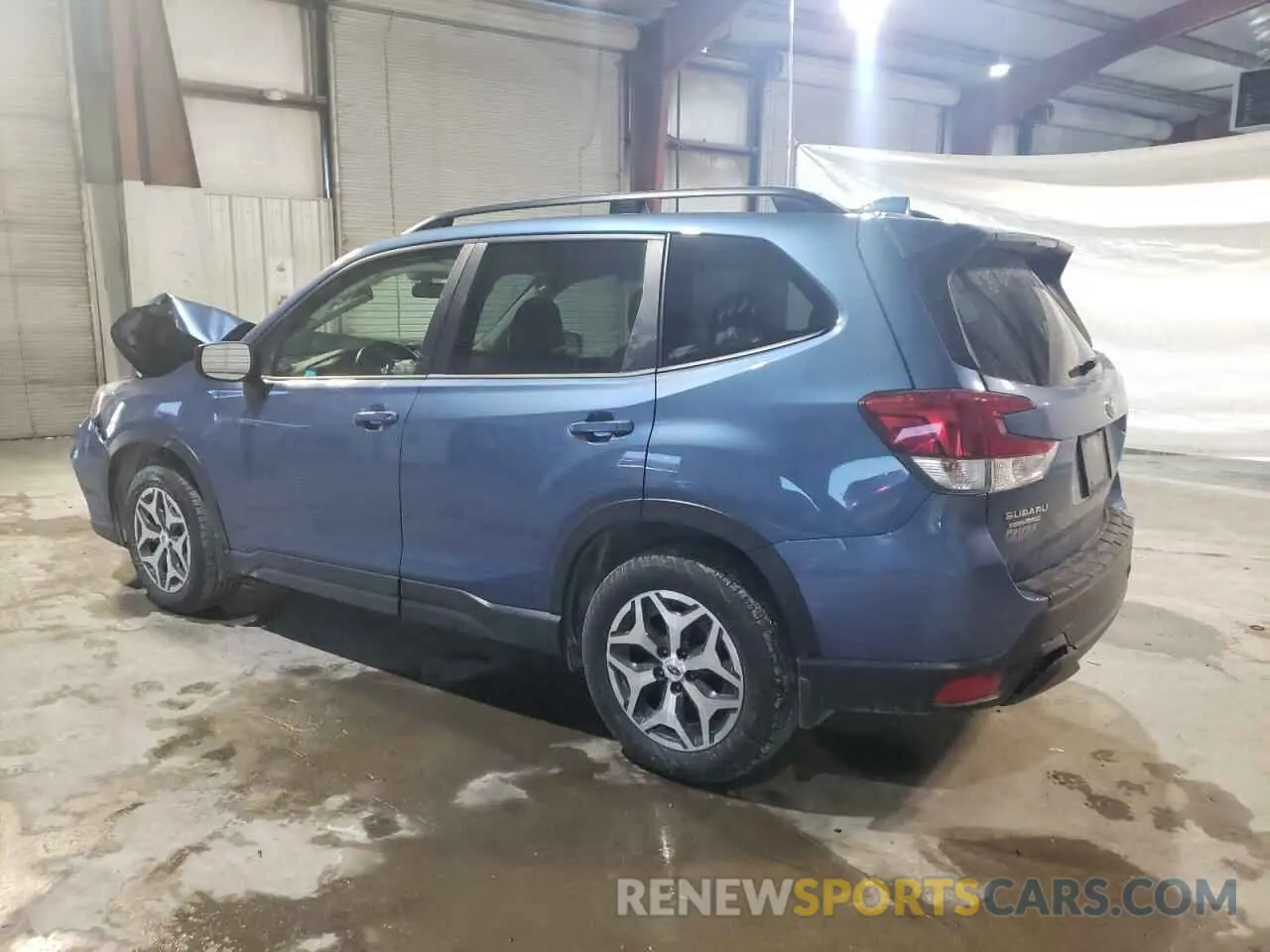 2 fotografías del automóvil dañado JF2SKAJCXMH451494 SUBARU FORESTER 2021