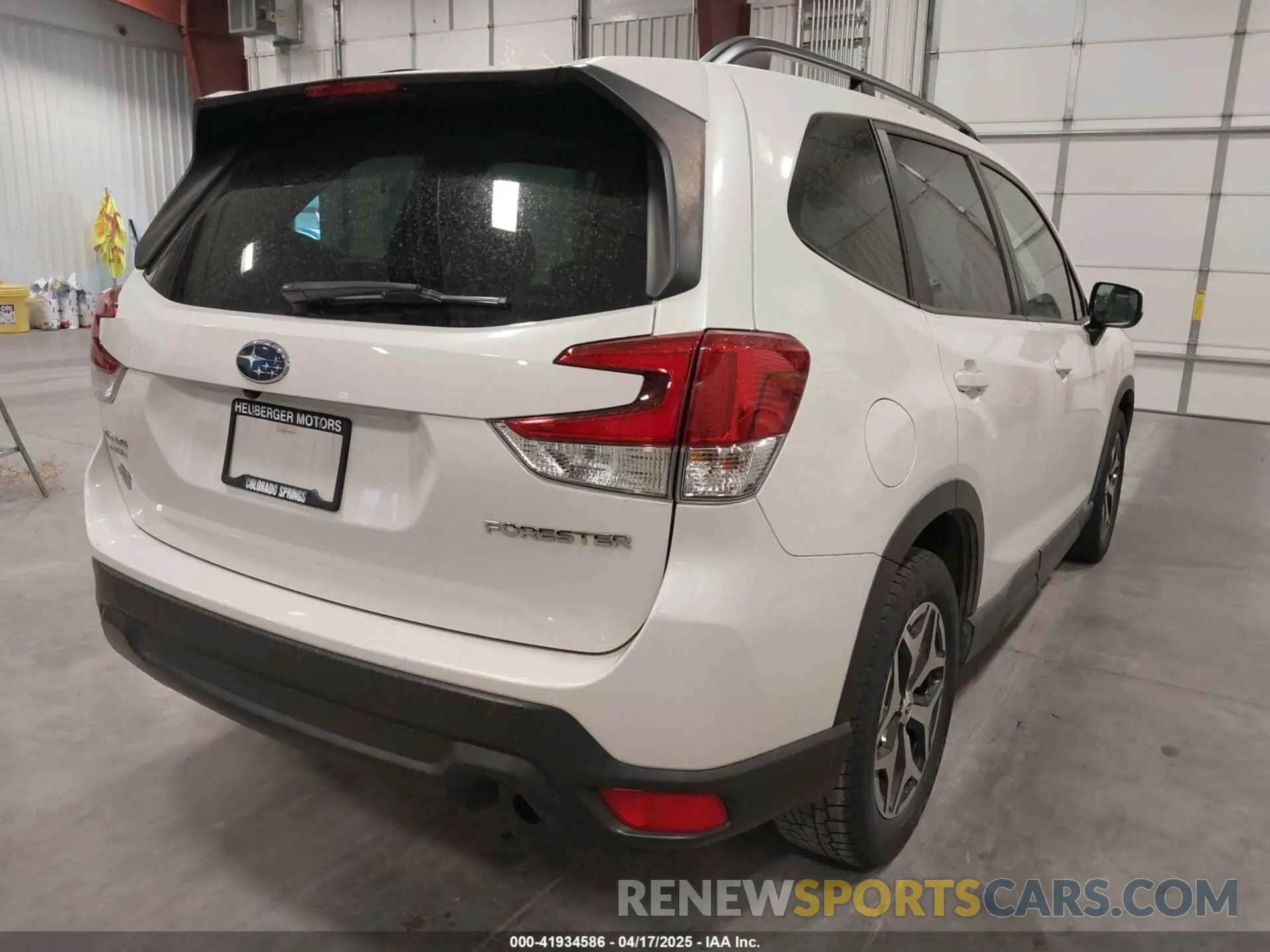 4 fotografías del automóvil dañado JF2SKAJCXMH462110 SUBARU FORESTER 2021