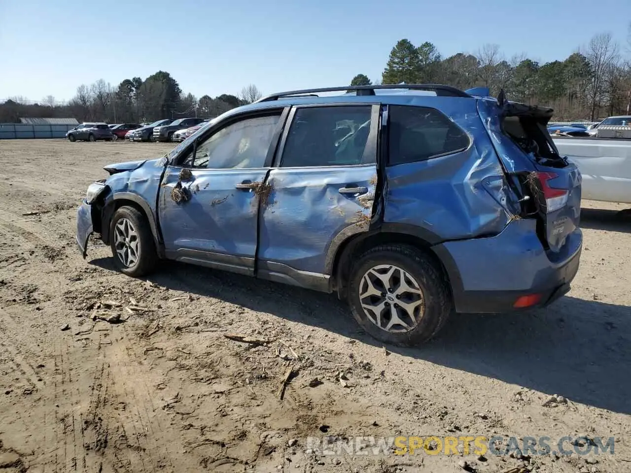 2 fotografías del automóvil dañado JF2SKAJCXMH475326 SUBARU FORESTER 2021