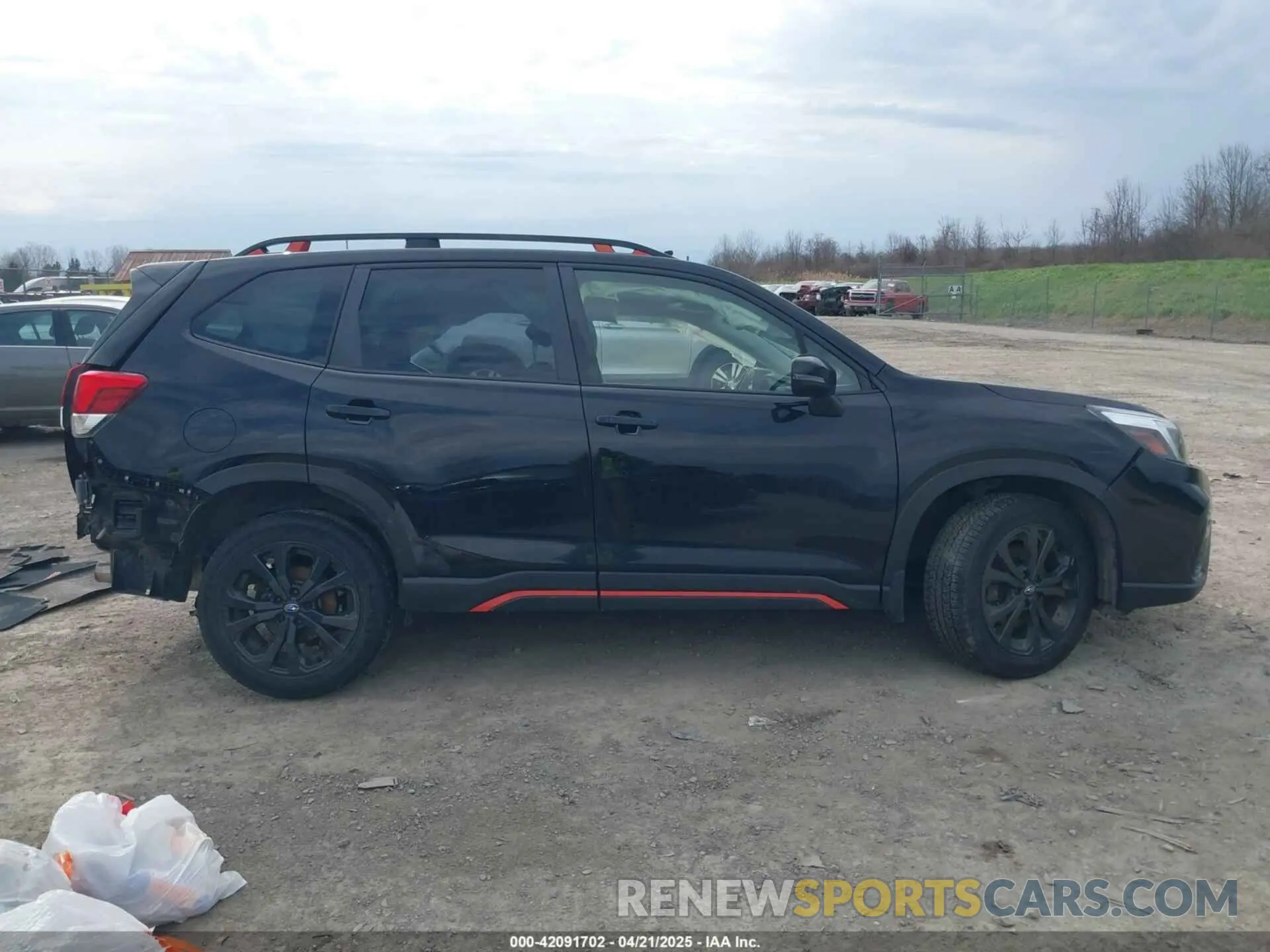 14 fotografías del automóvil dañado JF2SKALC4MH568288 SUBARU FORESTER 2021