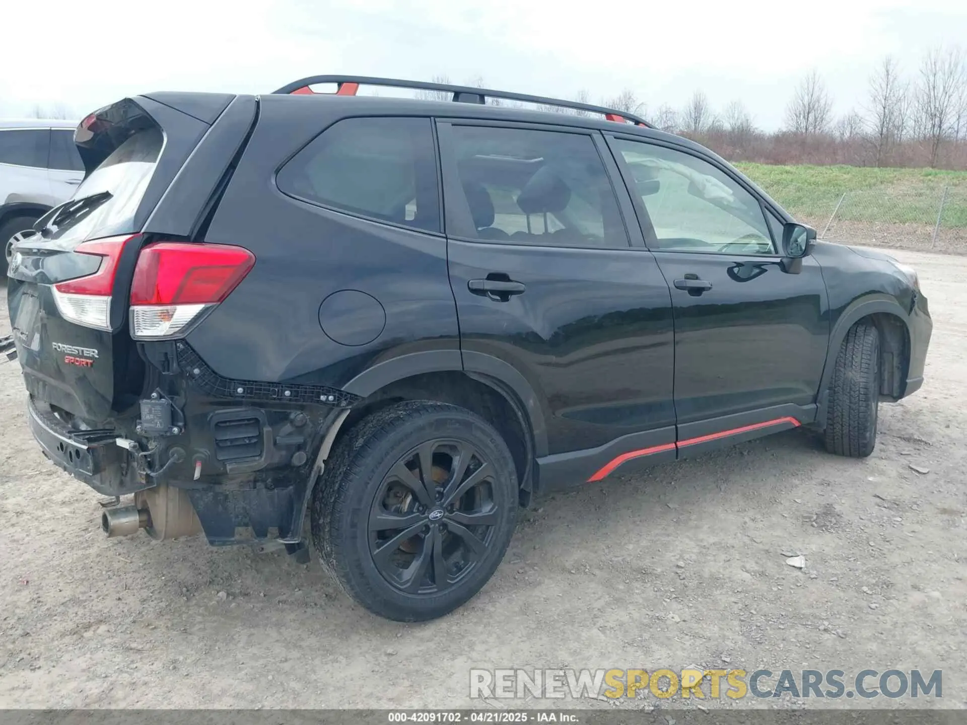 4 fotografías del automóvil dañado JF2SKALC4MH568288 SUBARU FORESTER 2021
