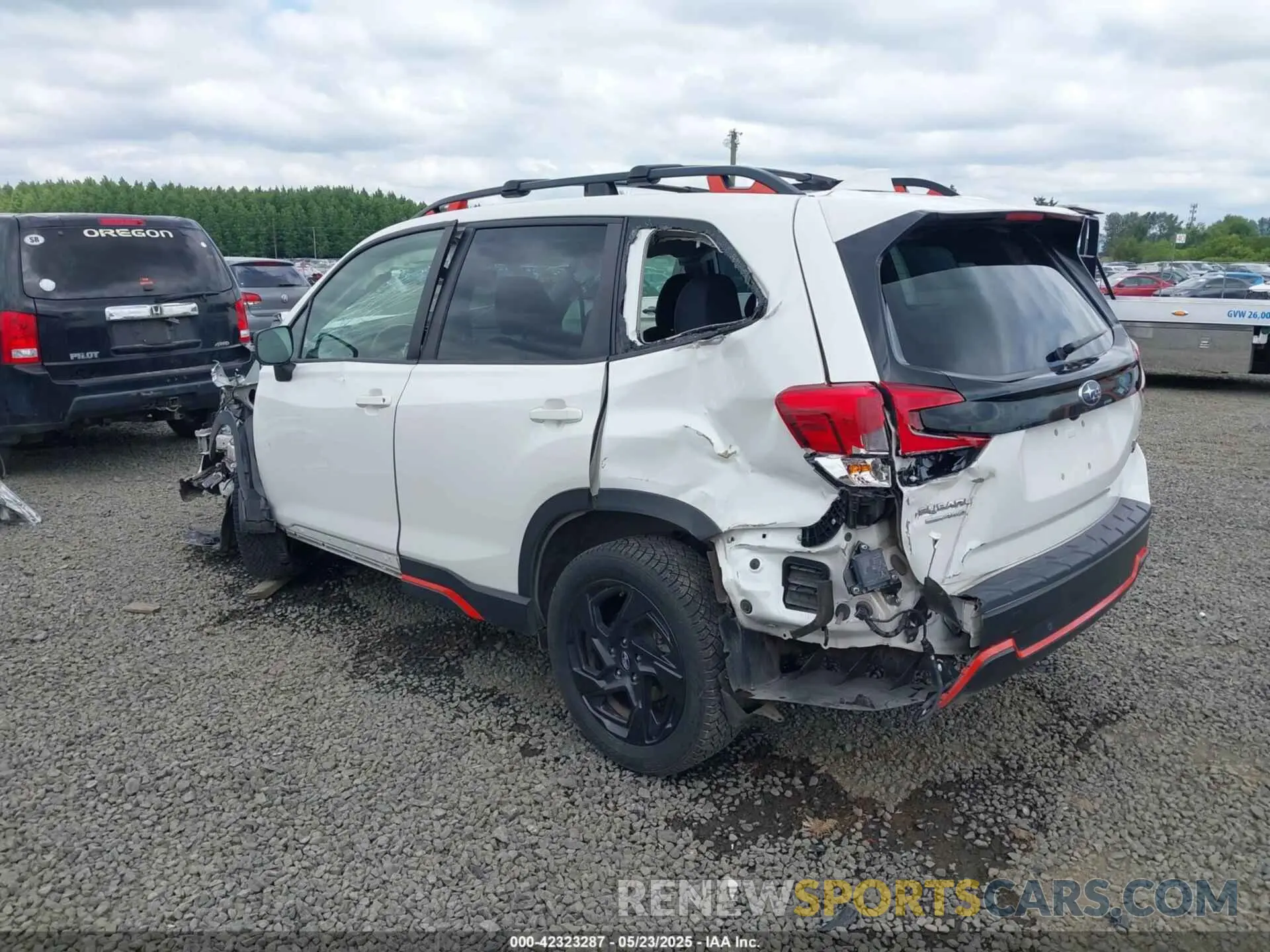 3 fotografías del automóvil dañado JF2SKARC0MH506247 SUBARU FORESTER 2021