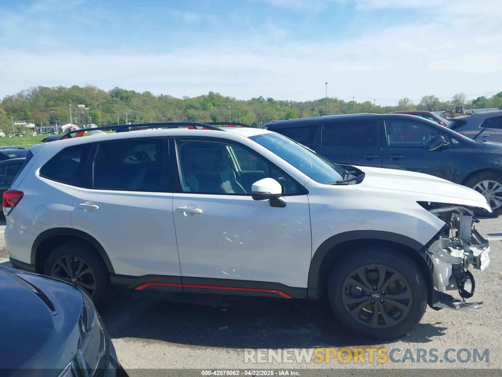 14 fotografías del automóvil dañado JF2SKARC3MH466651 SUBARU FORESTER 2021
