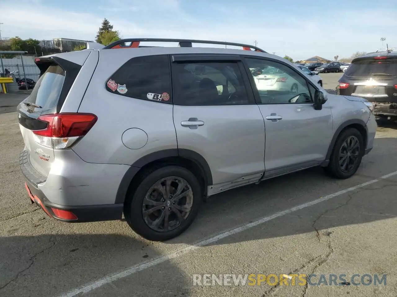 3 fotografías del automóvil dañado JF2SKARC4MH510270 SUBARU FORESTER 2021