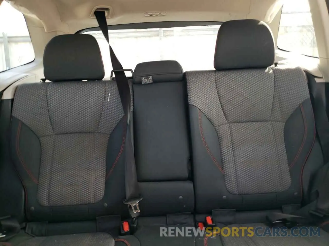 10 fotografías del automóvil dañado JF2SKARC5MH404491 SUBARU FORESTER 2021