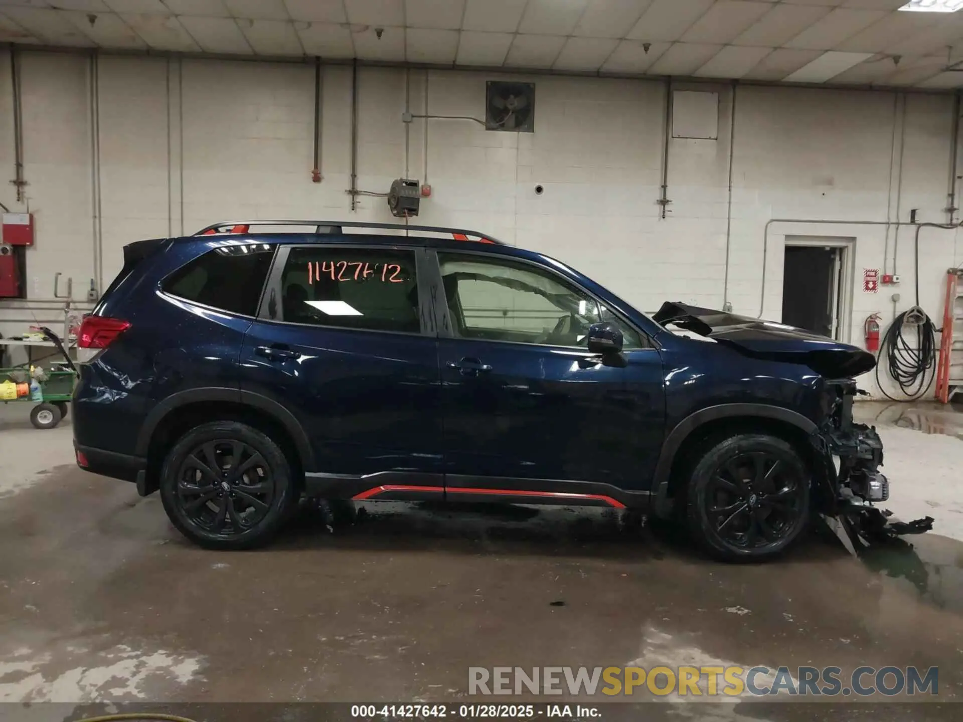 14 fotografías del automóvil dañado JF2SKARC7MH406601 SUBARU FORESTER 2021