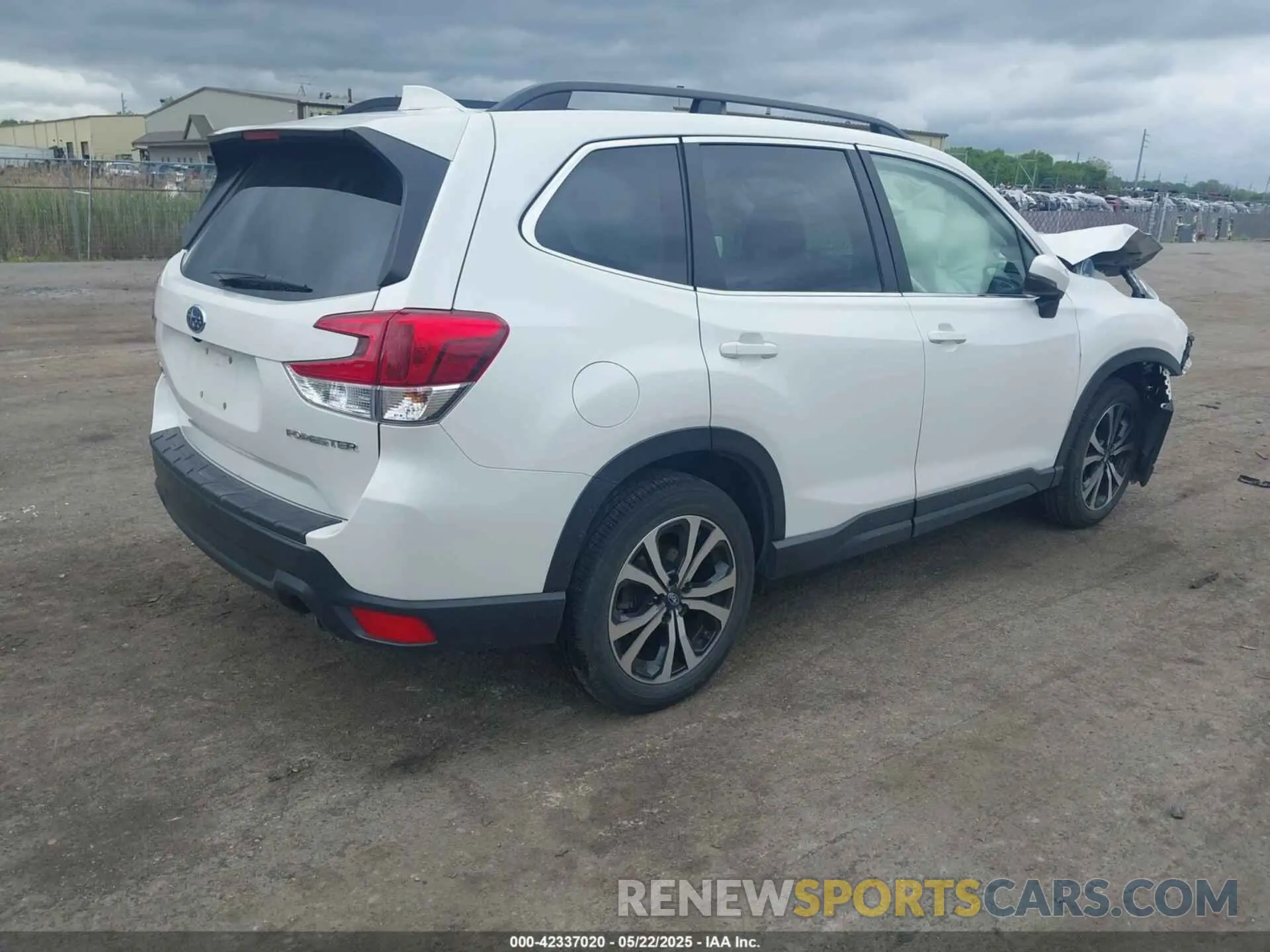 4 fotografías del automóvil dañado JF2SKASC2MH519169 SUBARU FORESTER 2021